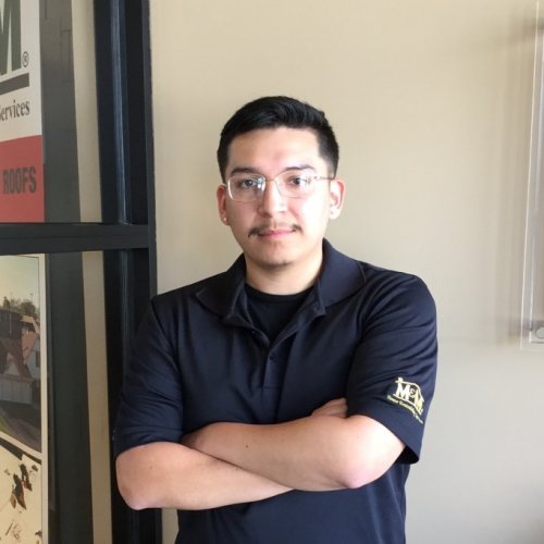Marcos Camarillo Headshot Image